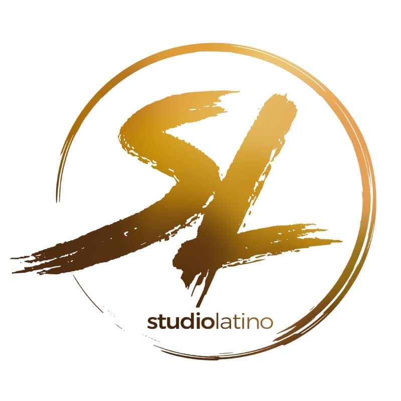 Logo de Studio Latino